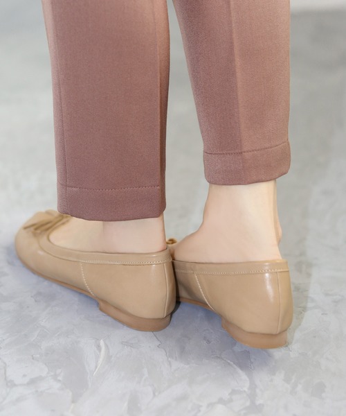 SESTO（セスト）の「足袋パンプス/タビバレエ（バレエシューズ・レディース・ホワイト/ブラック/ダークブラウン/ベージュ/グレイッシュベージュ・22.5cm/23.5cm/24.5cm/25.5cm/23.0cm/24.0cm/22.0cm）」の13枚目の写真