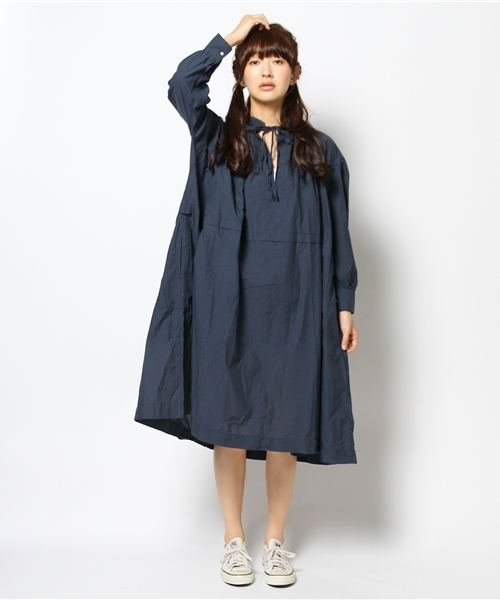 BEAMS BOY（ビームスボーイ）の「◎BEAMS BOY / タイプライター スモッグ ワンピース（ワンピース・レディース・ベージュ/ネイビー・ONE SIZE）」の14枚目の写真