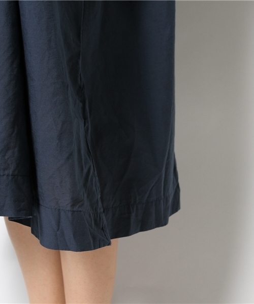 BEAMS BOY（ビームスボーイ）の「◎BEAMS BOY / タイプライター スモッグ ワンピース（ワンピース・レディース・ベージュ/ネイビー・ONE SIZE）」の9枚目の写真