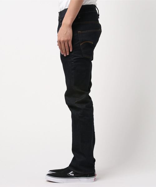 G-STAR(ジースター)の「3301 Straight Jeans(デニムパンツ・メンズ・ダークインディゴブルー・28/32/29/32/30/32/32/32/31/32/33/32/34/32)」の7枚目の写真