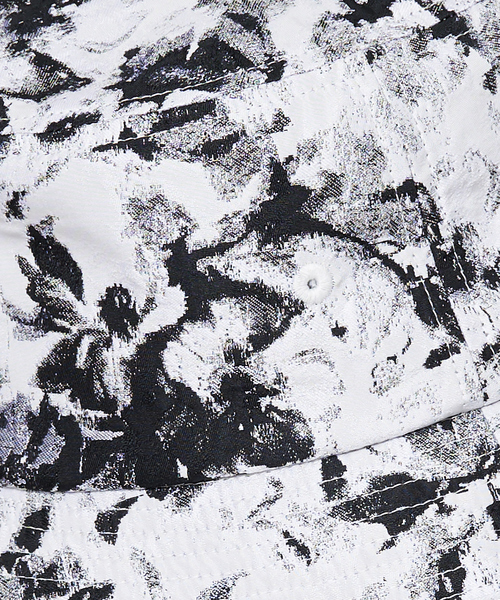 5351 POUR LES HOMMES（ゴーサンゴーイチプールオム）の