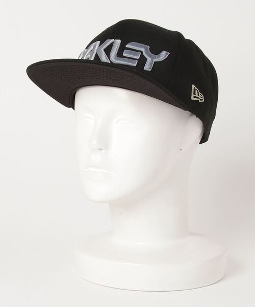 OAKLEY(オークリー)の「オークリー FLTV 6PANEL GRADIENT HAT FOS900145 キャップ(キャップ・メンズ・ホワイト/ブラック/ブラック×グリーン・FREE)」の3枚目の写真