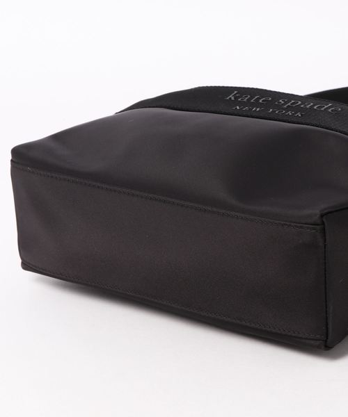 kate spade new york（ケイトスペード ニューヨーク）の「ジャーニー ナイロン ミディアム カメラ バッグ（ショルダーバッグ