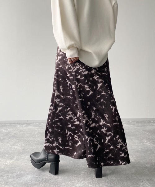 PAGEBOY（ページボーイ）の「ハンマーサテンベッコウスカート（スカート・レディース・ブラック/ブラウン・FREE）」の4枚目の写真