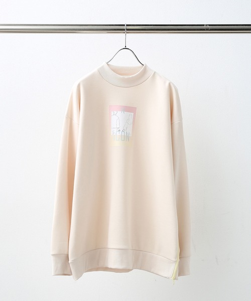 JUNRED（ジュンレッド）の「itiCONドラマティックモックネック（スウェット・メンズ・オフホワイト/ターコイズブルー/ダークパープル・M/L）」の2枚目の写真