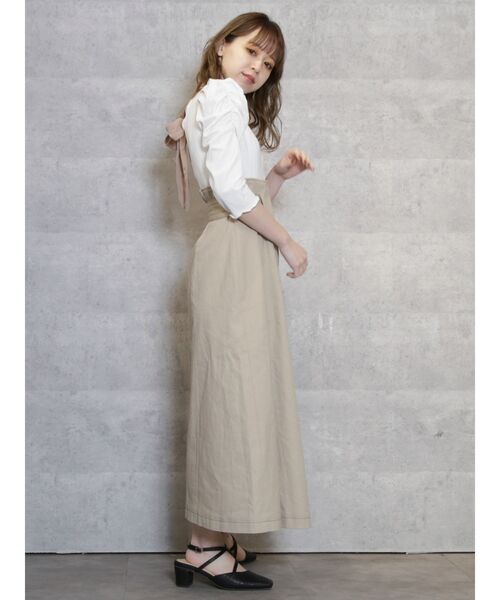 dazzlin(ダズリン)の「ボートメローバックリボントップス(Tシャツ/カットソー・レディース・ブラック/オフホワイト/ブルー/モカ・FREE)」の7枚目の写真
