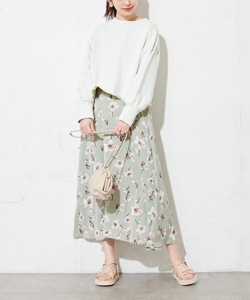 natural couture（ナチュラルクチュール）の「春めき配色裏毛ショートプルオーバー（スウェット・レディース・ミント/サックスブルー/ラベンダー/ピンク・FREE）」の8枚目の写真