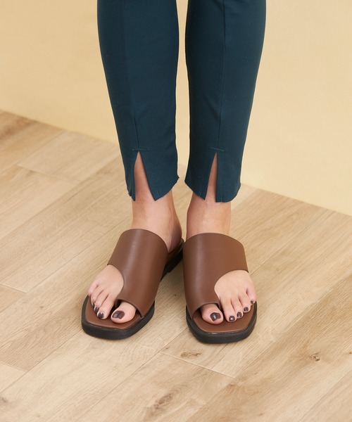 Fabby fabby（ファビィーファビィー）の「トングフラットサンダル（サンダル・レディース・ブラウン/ホワイト/パイソン/ブラック/ライトグリーン・MEDIUM/SS/LARGE/SMALL）」の20枚目の写真