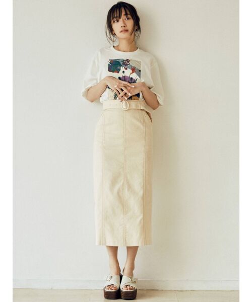 MURUA（ムルーア）の「ペインティングTシャツ（Tシャツ/カットソー・レディース・ホワイト/モカ・FREE）」の3枚目の写真