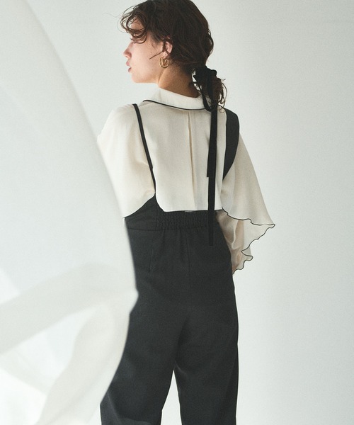 natural couture(ナチュラルクチュール)の「【大人ナチュ】サテンパイピングブラウス(シャツ/ブラウス・レディース・ブラック/ベージュ・FREE)」の2枚目の写真