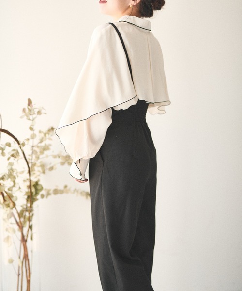 natural couture(ナチュラルクチュール)の「【大人ナチュ】サテンパイピングブラウス(シャツ/ブラウス・レディース・ブラック/ベージュ・FREE)」の8枚目の写真