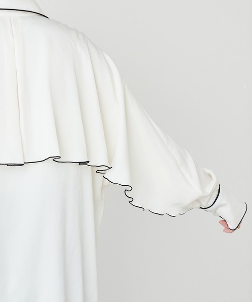 natural couture(ナチュラルクチュール)の「【大人ナチュ】サテンパイピングブラウス(シャツ/ブラウス・レディース・ブラック/ベージュ・FREE)」の22枚目の写真