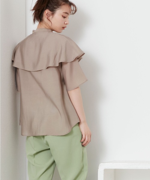 POU DOU DOU（プードゥドゥ）の「シアーケープブラウス（シャツ/ブラウス・レディース・アイボリー/ミント/モカ・3）」の5枚目の写真