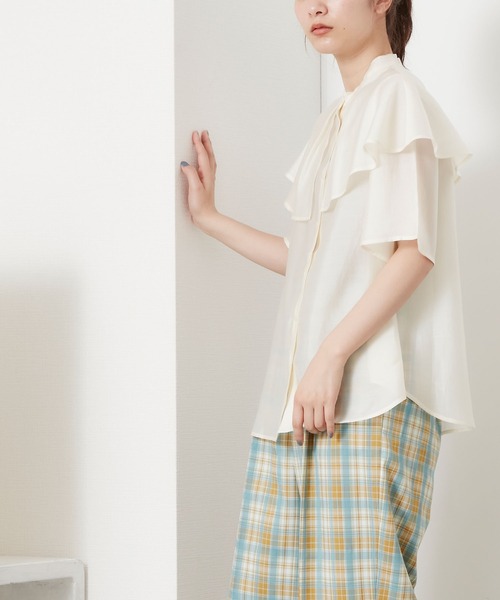POU DOU DOU（プードゥドゥ）の「シアーケープブラウス（シャツ/ブラウス・レディース・アイボリー/ミント/モカ・3）」の16枚目の写真