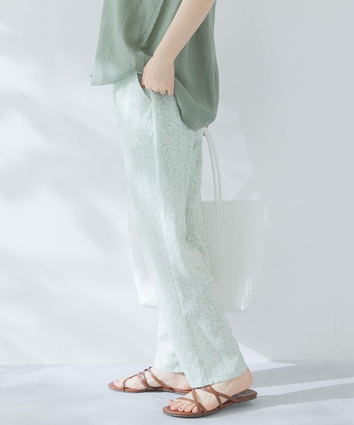 URBAN RESEARCH Sonny Label（アーバンリサーチサニーレーベル）の「『セットアップ対応』 フラワープリントイージーパンツ（その他パンツ・レディース・ブラック/ベージュ/ミント・FREE）」の7枚目の写真