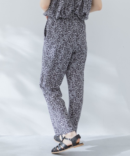 URBAN RESEARCH Sonny Label（アーバンリサーチサニーレーベル）の「『セットアップ対応』 フラワープリントイージーパンツ（その他パンツ・レディース・ブラック/ベージュ/ミント・FREE）」の12枚目の写真