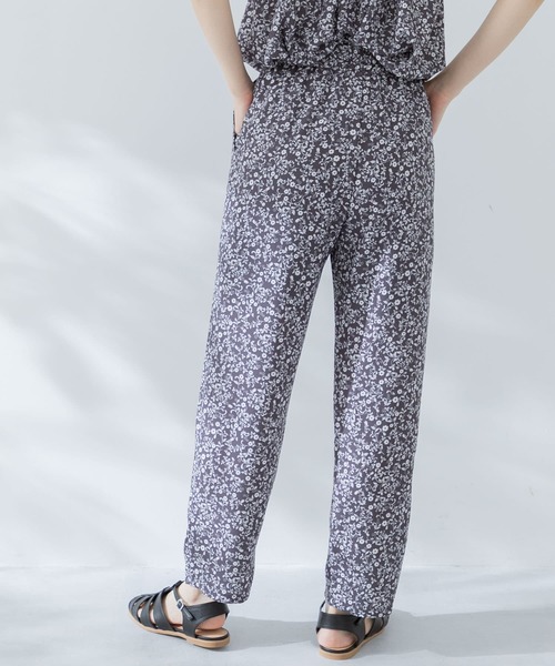 URBAN RESEARCH Sonny Label（アーバンリサーチサニーレーベル）の「『セットアップ対応』 フラワープリントイージーパンツ（その他パンツ・レディース・ブラック/ベージュ/ミント・FREE）」の13枚目の写真