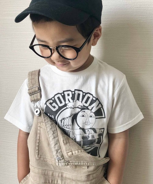 CIAOPANIC TYPY（チャオパニックティピー）の「【きかんしゃトーマス】カレッジプリントTee（Tシャツ/カットソー・キッズ・ホワイト/ブラック/レッド/ブルー/グリーン・90/100/110）」の2枚目の写真