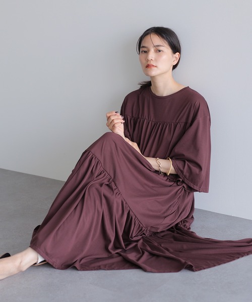 AMERICAN HOLIC(アメリカンホリック)の「ティアードマキシワンピース *●(ワンピース・レディース・ブラック/ブラウン・FREE)」の1枚目の写真