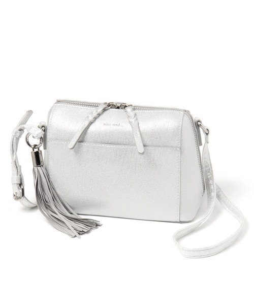 niko and...（ニコアンド）の「オリジナルミニタッセルお財布ショルダーバッグ（ショルダーバッグ・レディース・シルバー/その他2/ブラック/クリアグリーン/アイボリー/オレンジ/ブルー/イエロー・0）」の7枚目の写真