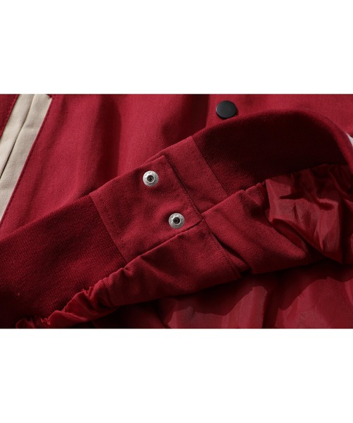 HOOK（フック）の「【HOOK】【新作】 アメカジ袖配色切り替えドッキングブルゾン ワッペン刺繍入り（スタジャン・メンズ・ブラック/レッド/グリーン・M/L/XL）」の13枚目の写真