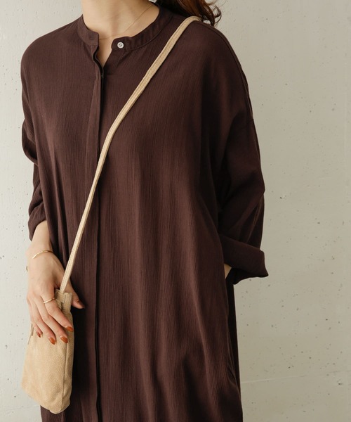 URBAN RESEARCH DOORS(アーバンリサーチドアーズ)の「コットン楊柳ワンピース(ワンピース・レディース・ブラウン/ピンク/ブラック・ONE)」の5枚目の写真