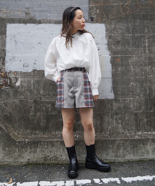 179/WG（イチナナキュウダブルジー）の「切り替えチェックショートパンツ（その他パンツ・レディース・ブラウン/グレー/グリーン・MEDIUM）」の5枚目の写真