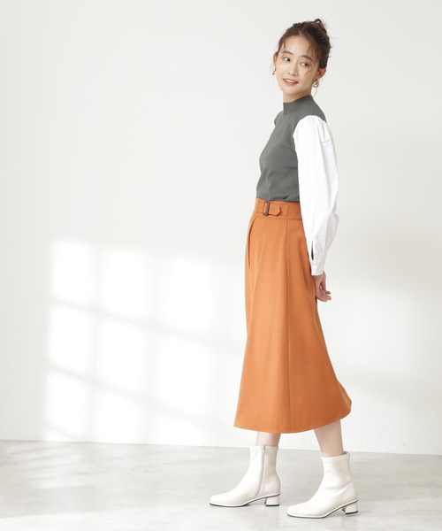 N.(N. Natural Beauty Basic)(エヌエヌナチュラルビューティーベーシック)の「◆総針長袖ドッキングニット(ニット/セーター・レディース・ブラック/ベージュ/グリーン・MEDIUM)」の4枚目の写真