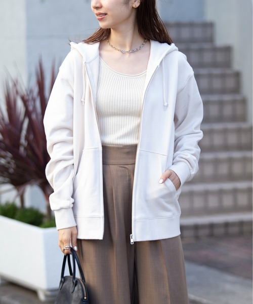 Printstar(プリントスター)の「【Printstar】9.7オンス スーパーヘビーウェイトジップパーカー スウェット無地フーディー 裏パイル 裏毛 00189(パーカー・レディース・ブラック/オートミール/杢グレー/ピンク/グリーン/イエロー/ホワイト/ネイビー/ダークグリーン/レッド/スモークピンク/バーガンディー/パープル/ライトブルー/ブルー/ライトベージュ/アイボリー・S/M/L/XL/2XL)」の6枚目の写真