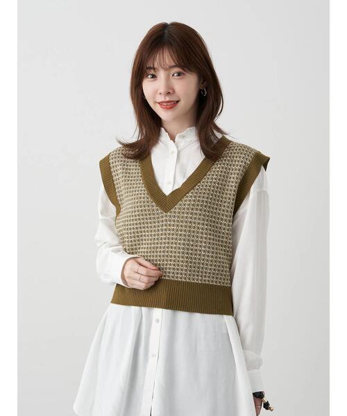earth music&ecology（アースミュージックアンドエコロジー）の「ショートジャガードニットベスト ＊（ベスト・レディース・ブラウン/カーキ・FREE）」の9枚目の写真