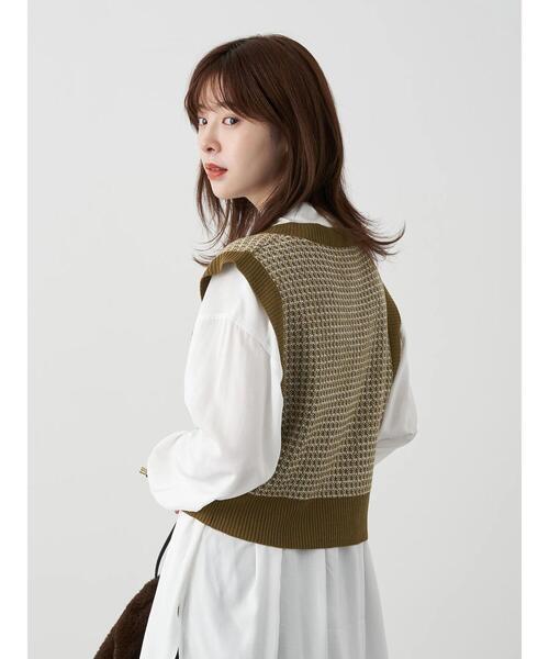 earth music&ecology（アースミュージックアンドエコロジー）の「ショートジャガードニットベスト ＊（ベスト・レディース・ブラウン/カーキ・FREE）」の11枚目の写真