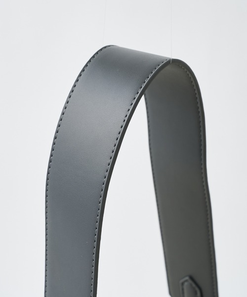 COLONY 2139（コロニートゥーワンスリーナイン）の「バケツ型縦長ショルダーバッグ（ショルダーバッグ・レディース・ブラック/モカ/ベージュ/キャメル・FREE）」の14枚目の写真