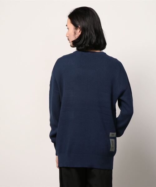 G-STAR（ジースター）の「LOGO STRUCTURE R KNIT（ニット/セーター・メンズ・ダークブルー/ブラウン系その他・SMALL/X-LARGE/LARGE/X-SMALL/MEDIUM）」の8枚目の写真