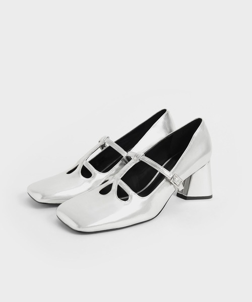 CHARLES & KEITH(チャールズ & キース)の「パテントダブルストラップ メリージェーンパンプス / Patent Double Strap Mary Jane Pumps(パンプス・レディース・ブラック/オフホワイト/シルバー・22.5cm/23cm/23.5cm/24.5cm/25cm/25.5cm)」の19枚目の写真