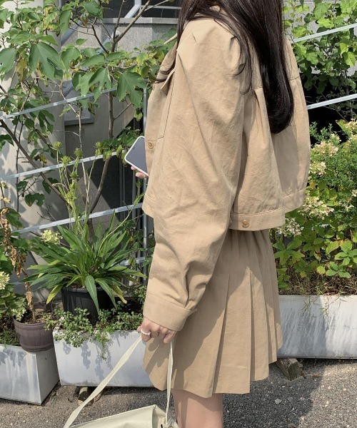 mood for a day(ムードフォーアデイ)の「precious jacket / クロップドパフジャケット(セットアップ・レディース・ベージュ・FREE)」の15枚目の写真