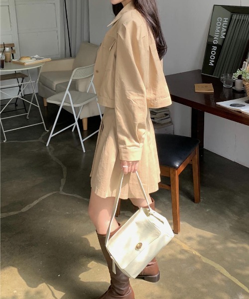 mood for a day(ムードフォーアデイ)の「precious jacket / クロップドパフジャケット(セットアップ・レディース・ベージュ・FREE)」の11枚目の写真