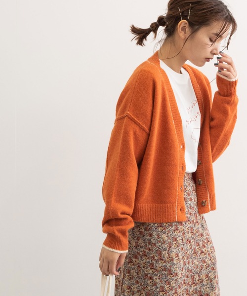 POU DOU DOU(プードゥドゥ)の「カラーショートニットカーディガン(カーディガン/ボレロ・レディース・ネイビー/ピンク/キナリ/オレンジ/ブルー・3)」の5枚目の写真