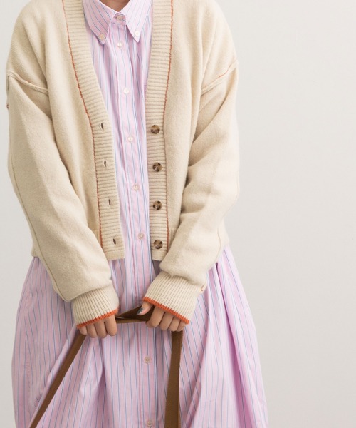 POU DOU DOU(プードゥドゥ)の「カラーショートニットカーディガン(カーディガン/ボレロ・レディース・ネイビー/ピンク/キナリ/オレンジ/ブルー・3)」の15枚目の写真