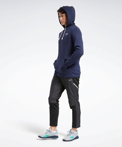 Reebok（リーボック）の「トレーニング エッセンシャルズ フリース フーディー / Training Essentials Fleece Hoodie（パーカー・メンズ・ヘザーグレー/ブラック/ネイビー/レッド・MEDIUM/X-SMALL/SMALL/XXX-LARGE/XX-LARGE/LARGE/X-LARGE）」の11枚目の写真