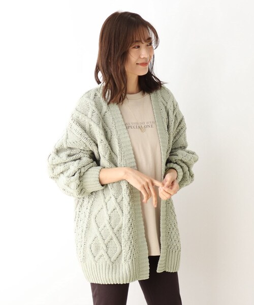 SHOO・LA・RUE（シューラルー）の「◆ざっくりモールケーブルカーディガン（カーディガン/ボレロ・レディース・オリーブ/アイボリー/ブラウン系その他/グレー系その他・00）」の15枚目の写真