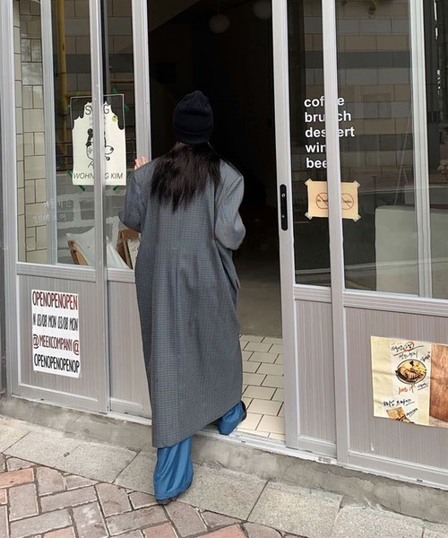 me+em select(ミームセレクト)の「オーバーショルダーレトロチェックロングコート(チェスターコート・レディース・ブラウン/グリーン/イエロー/ブルー・FREE)」の10枚目の写真