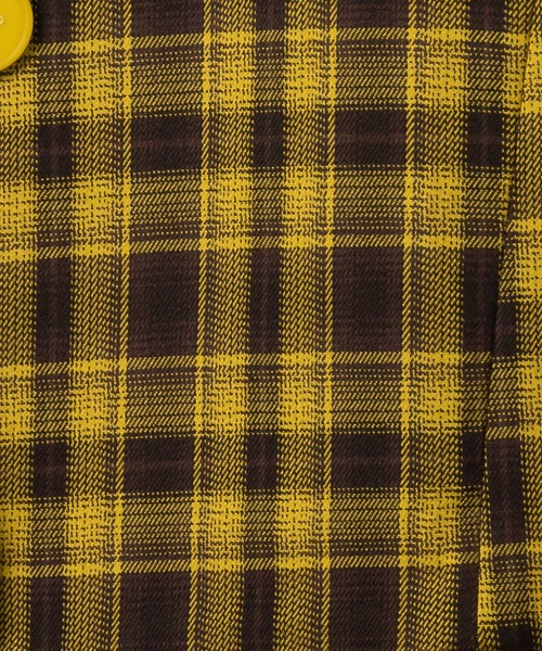 me+em select(ミームセレクト)の「オーバーショルダーレトロチェックロングコート(チェスターコート・レディース・ブラウン/グリーン/イエロー/ブルー・FREE)」の8枚目の写真