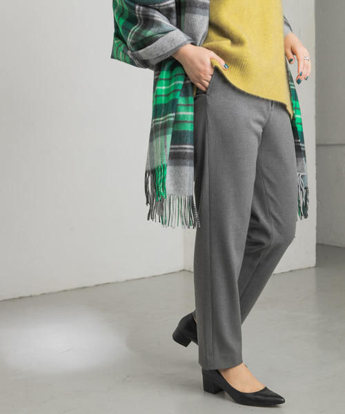 URBAN RESEARCH（アーバンリサーチ）の「裏起毛スリムテーパードパンツ（その他パンツ・レディース・チャコールグレー/ブラック/イエロー系その他・38/36）」の21枚目の写真