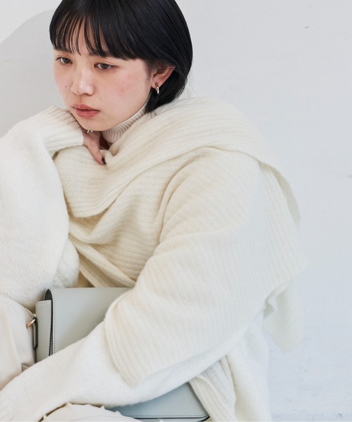 Aunt Marie's(アントマリーズ)の「カシミヤ100%ストール(日本製)(ストール/ショール・レディース・チャコールグレー/ベージュ/アイボリー・FREE)」の14枚目の写真