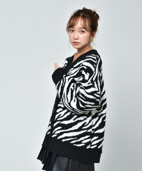 ems excite（エムズエキサイト）の「柄アソートBIGカーデ（カーディガン/ボレロ・レディース・ホワイト系その他/ブラック系その他/レオパード/アニマル・FREE）」の13枚目の写真