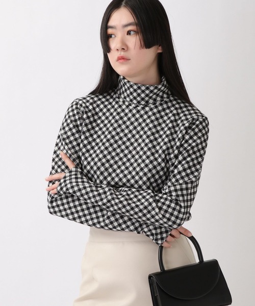 ROCKET x LUNCH（ロケットアンドランチ）の「ROCKET×LUNCH／R BIAS CHECK タートルネック  2237853（Tシャツ/カットソー・レディース・サーモンピンク/ブラック・SMALL）」の2枚目の写真