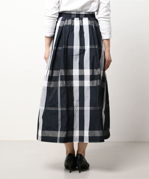 Shelly island（シェリーアイランド）の「大柄チェックロングスカート（スカート・レディース・ホワイト/ブラック・FREE）」の10枚目の写真