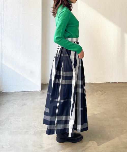 Shelly island（シェリーアイランド）の「大柄チェックロングスカート（スカート・レディース・ホワイト/ブラック・FREE）」の8枚目の写真