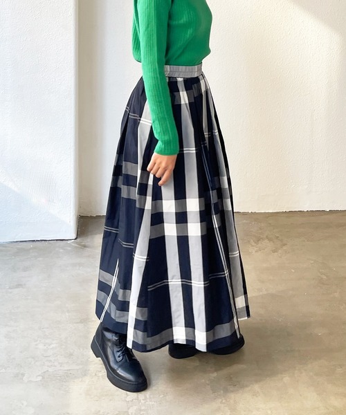 Shelly island（シェリーアイランド）の「大柄チェックロングスカート（スカート・レディース・ホワイト/ブラック・FREE）」の16枚目の写真