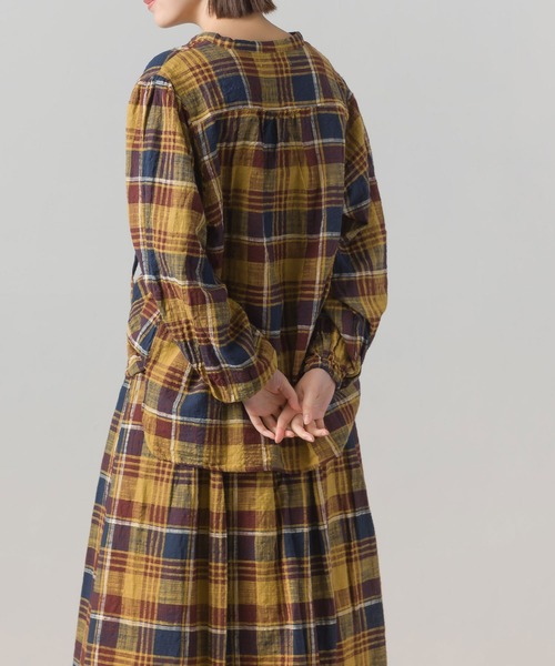 OMNES(オムネス)の「スラブチェックギャザーロングスカート(スカート・レディース・マスタード/グレイッシュベージュ/グリーン・FREE)」の22枚目の写真